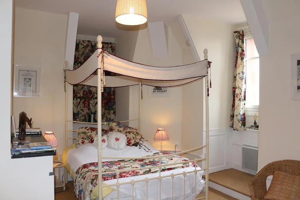 Bed & Breakfast Bed and Breakfast Chateau De Chazelles - Haute Loire Saint-Andre-de-Chalencon